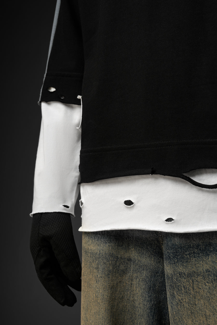 MERAKI MODE ALL-WEATHER T-SHIRT