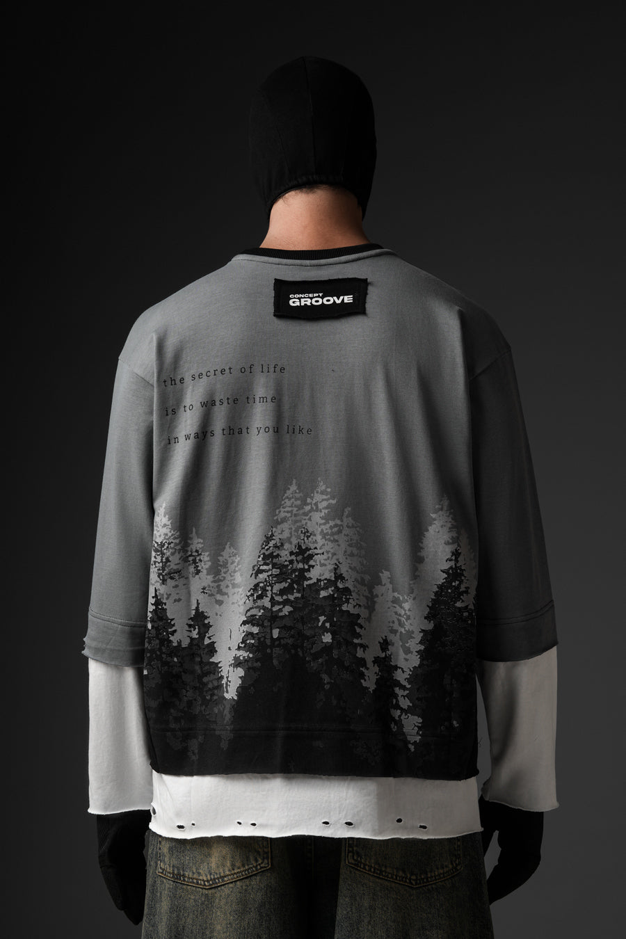 MERAKI MODE ALL-WEATHER T-SHIRT